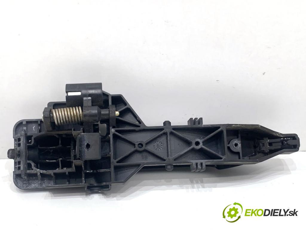 HYUNDAI ix20 liftback 2013 66 kW 1.4 1396 Kľučka vonkajšia pravy predný