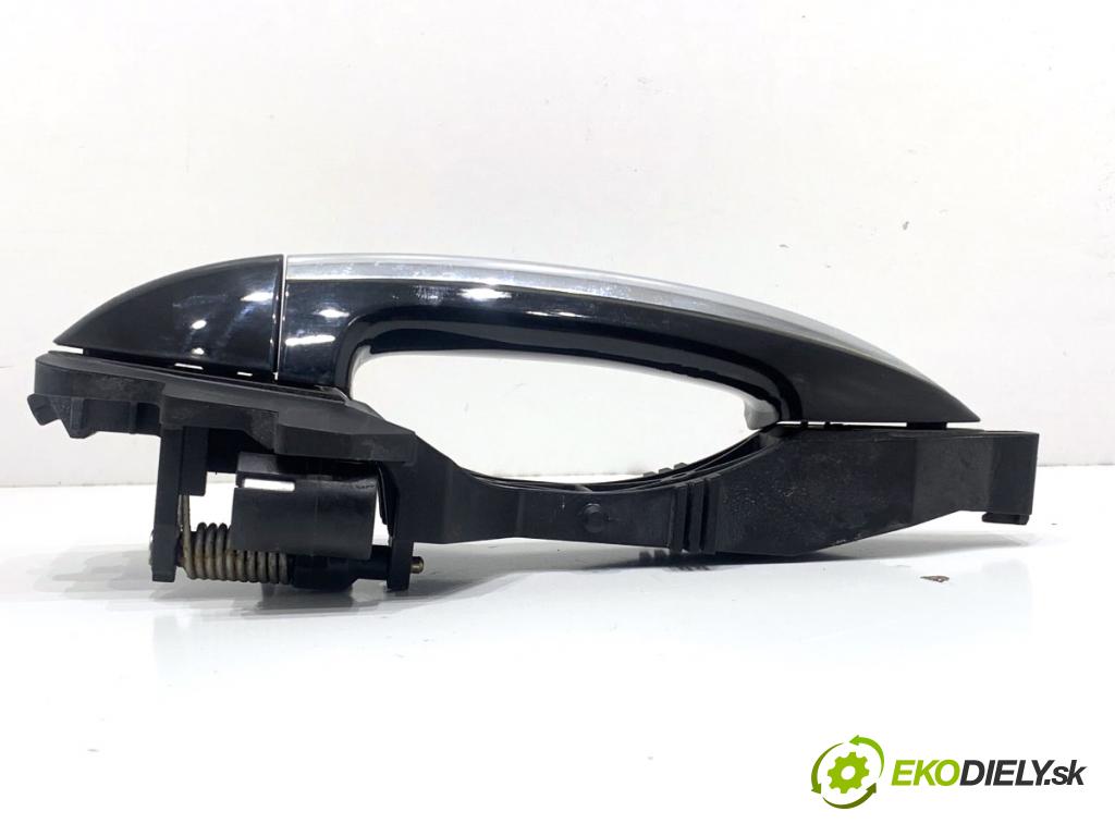 HYUNDAI ix20 liftback 2013 66 kW 1.4 1396 Kľučka vonkajšia pravy predný