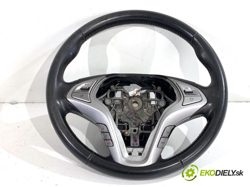 HYUNDAI ix20 liftback 2013 66 kW 1.4 1396 volant  (Volant)