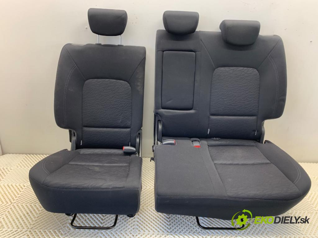 HYUNDAI ix20 liftback 2013 66 kW 1.4 1396 sedadlo druhý VLÁDA: 