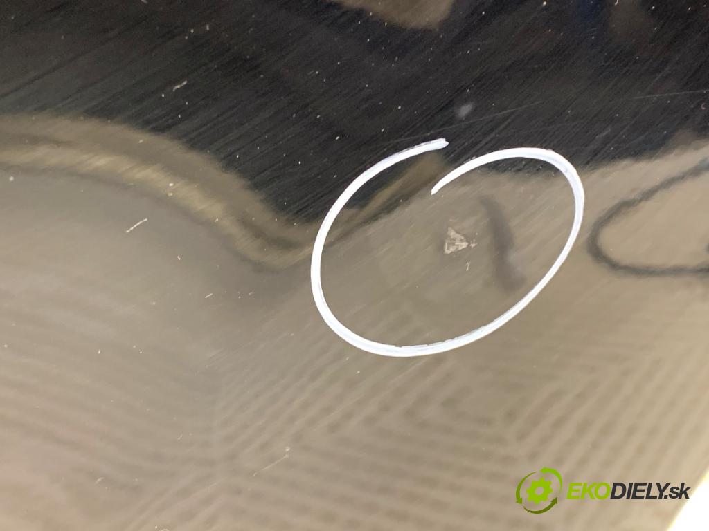 HYUNDAI ix20 liftback 2013 66 kW 1.4 1396 dveře pravý zadní část