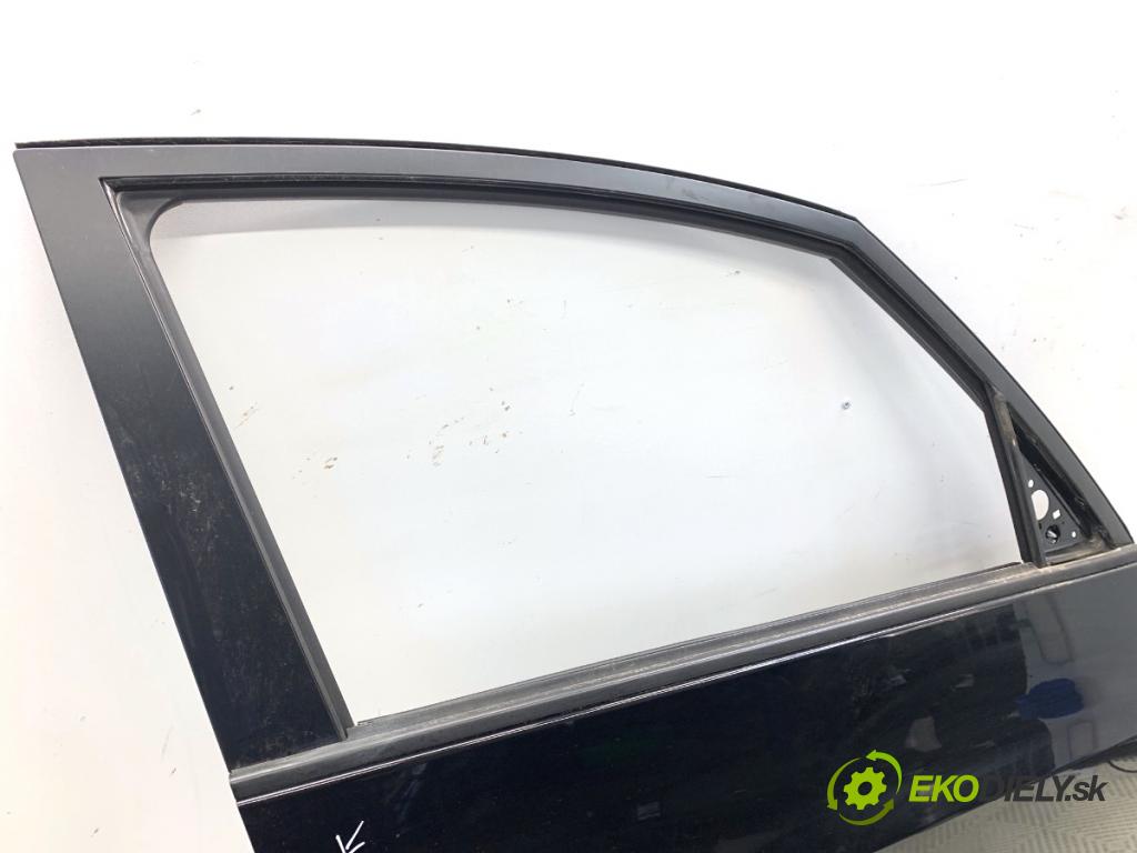 HYUNDAI ix20 liftback 2013 66 kW 1.4 1396 Dvere pravy predný