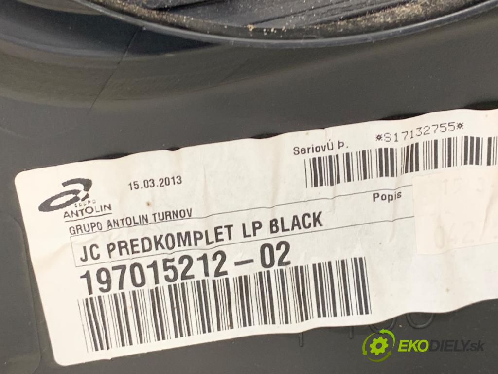 HYUNDAI ix20 liftback 2013 66 kW 1.4 1396 čalúnenie Dvere ľavy predný