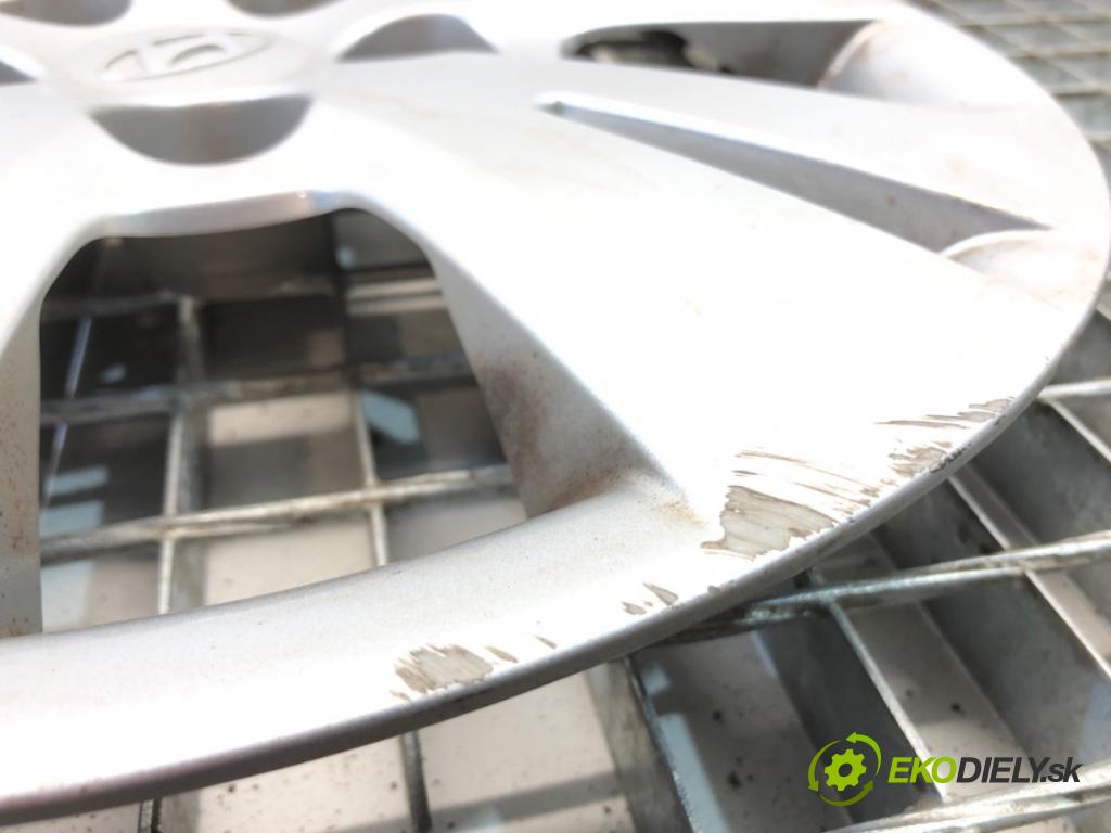 HYUNDAI ix20 liftback 2013 66 kW 1.4 1396 puklica 15