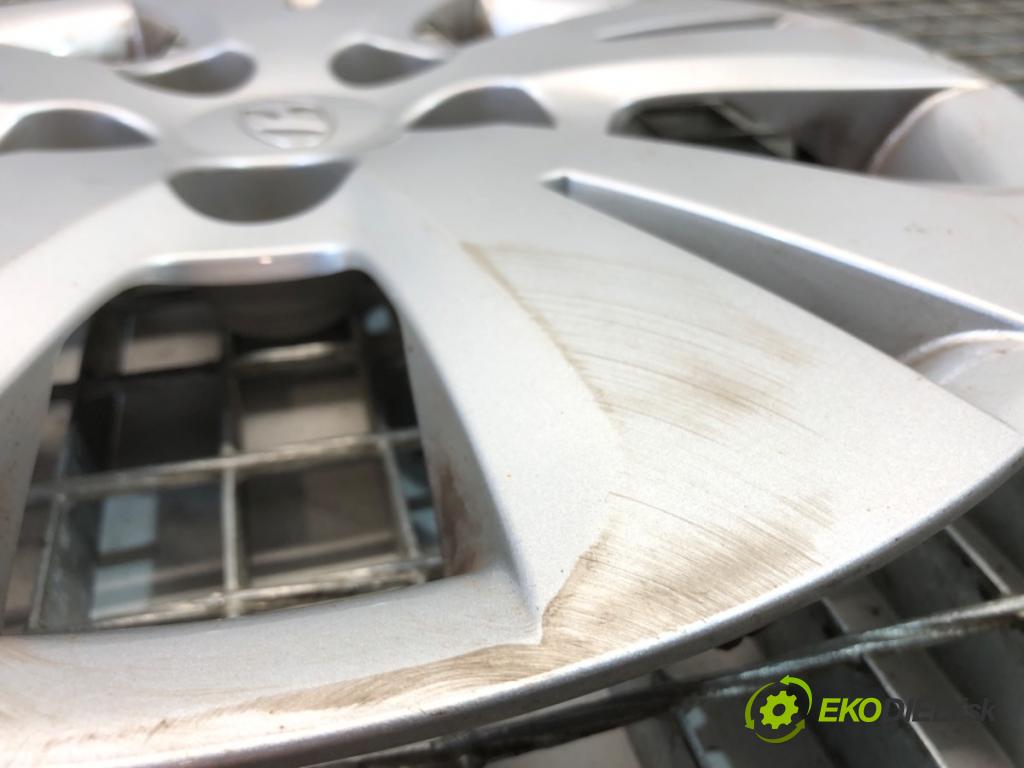 HYUNDAI ix20 liftback 2013 66 kW 1.4 1396 puklica 15