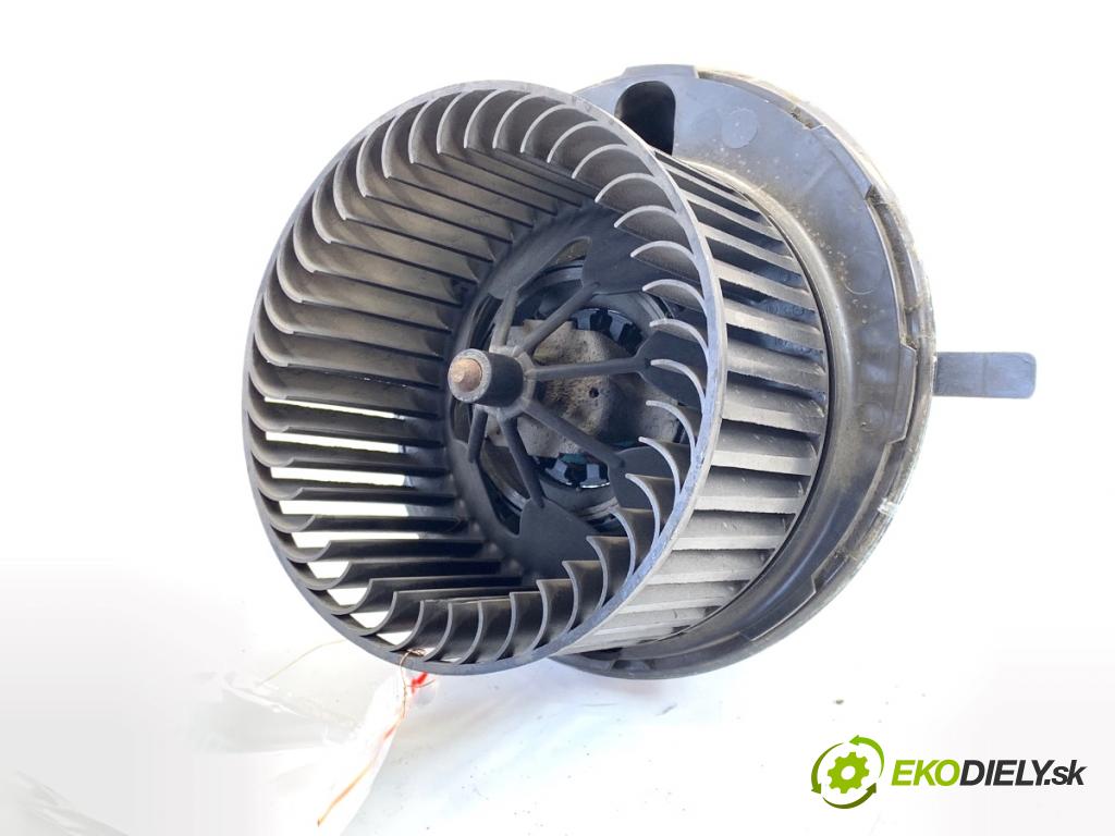 VW TOURAN nadwozie wielkoprzestrzenne (MPV) 2005 77 kW 1.9 TDI 1896 ventilátor kúrenia 1K1820015C