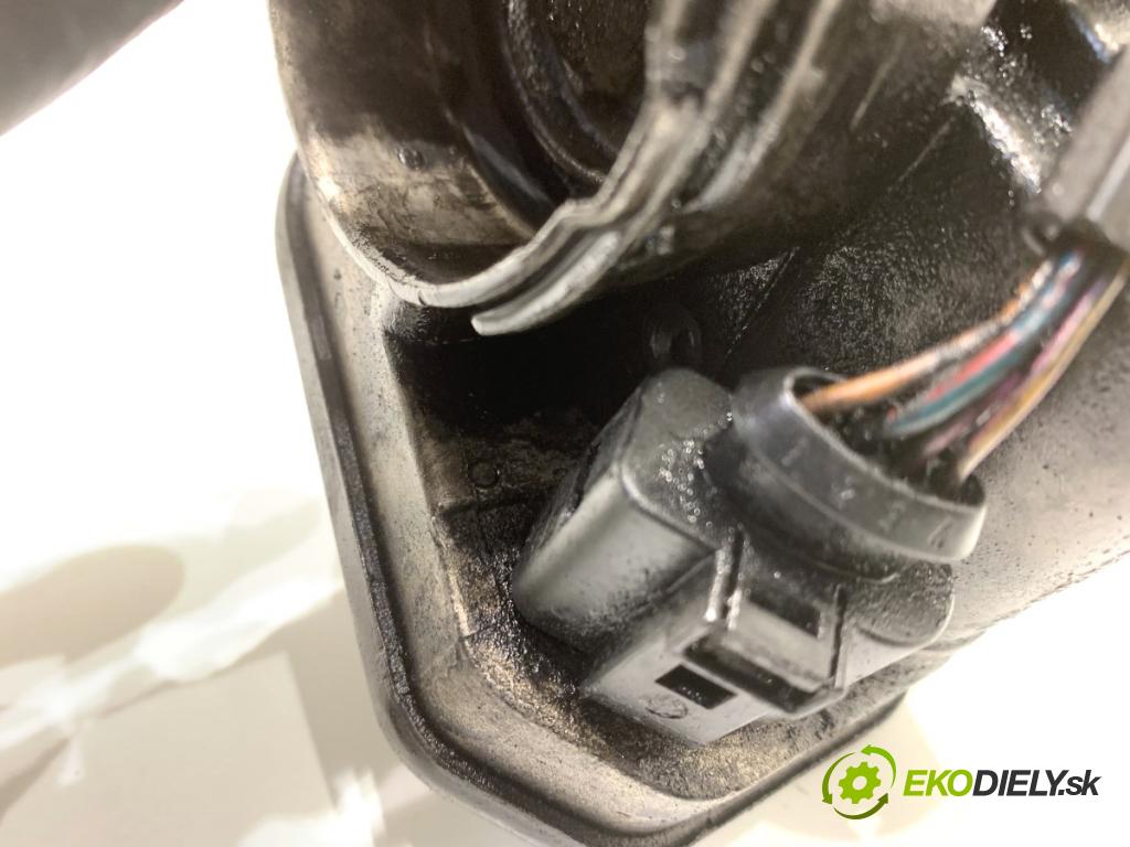 VW TOURAN nadwozie wielkoprzestrzenne (MPV) 2005 77 kW 1.9 TDI 1896 škrtíci klapka 038128063G (Škrticí klapka)