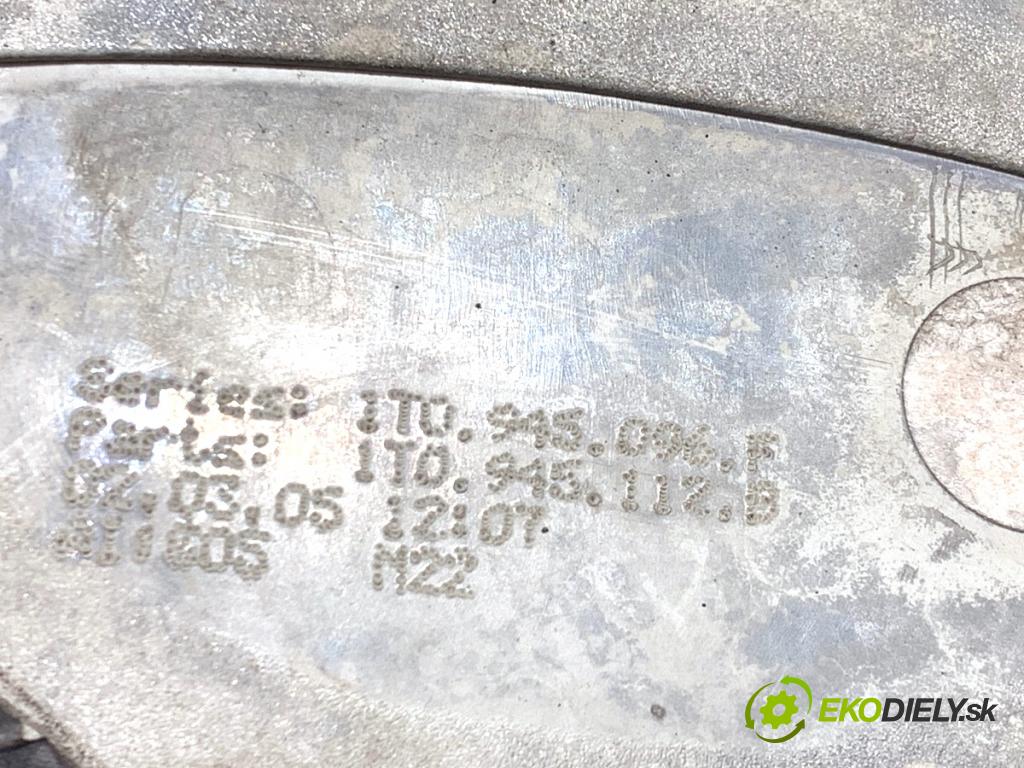 VW TOURAN nadwozie wielkoprzestrzenne (MPV) 2005 77 kW 1.9 TDI 1896 Svetlo pravy zad 1T0945096F