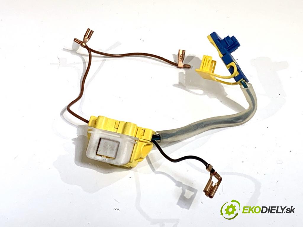 VW TOURAN nadwozie wielkoprzestrzenne (MPV) 2005 77 kW 1.9 TDI 1896 Káblovačka silentbloku airbag 