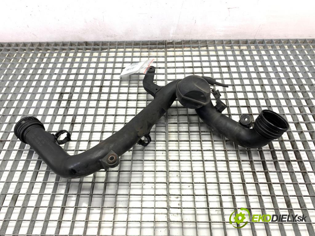 VW TOURAN nadwozie wielkoprzestrzenne (MPV) 2005 77 kW 1.9 TDI 1896 Rúra vzduchu 1K0145770B