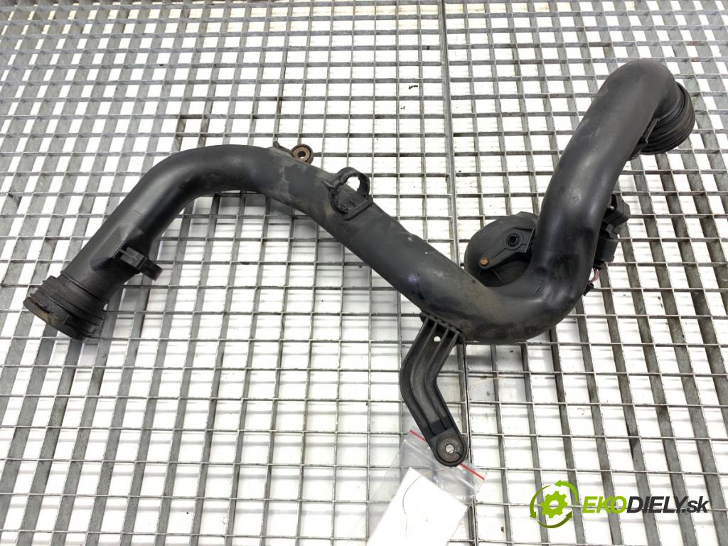 VW TOURAN nadwozie wielkoprzestrzenne (MPV) 2005 77 kW 1.9 TDI 1896 Rúra vzduchu 1K0145770B