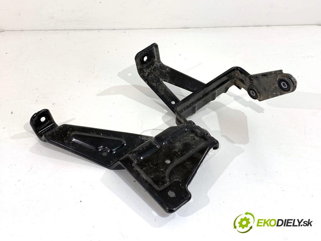 AUDI Q4 SUV 2023 150 kW 40 e-tron  Držiak Uchytenie ŘIDIČE: 11A035205