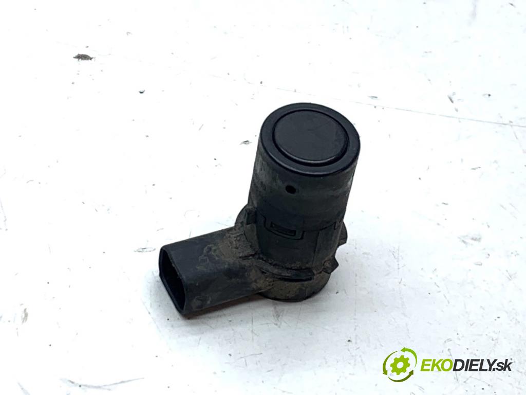 BMW E61 Kombi 2006 110 kW 520 d 1995 Snímač PDC 6989105