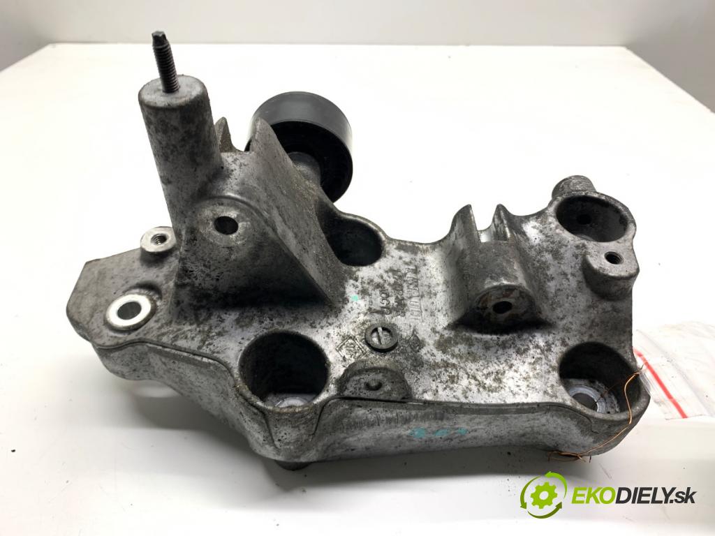 RENAULT MASTER III Skrzynia 2021 120 kW 2.3 dCi 165 FWD (FV0P, FV0U, FV11, FV12) 2298 držák uchycení alternátora 117102273R