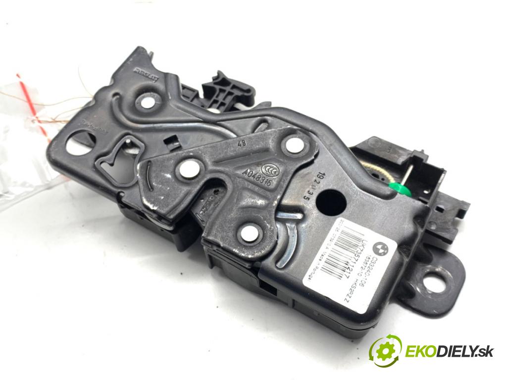 BMW G05 SUV 2020 195 kW xDrive 30 d 2993 zámok dveří zadní část 163672-10