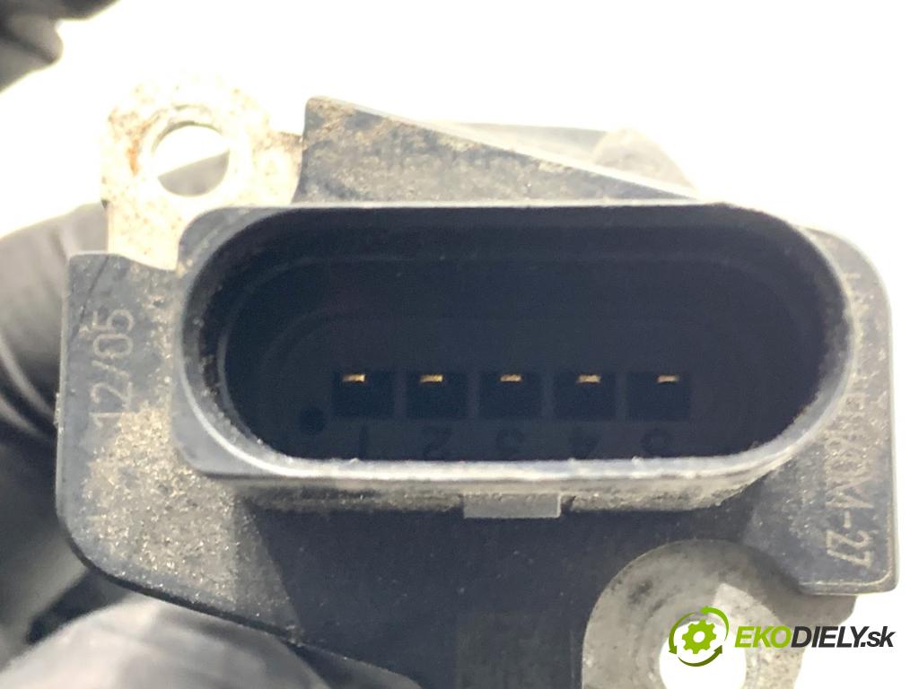 AUDI A3 8P liftback 2005 147 kW 2.0 TFSI quattro 1984 Váha vzduchu 06F906461A (Váha vzduchu)