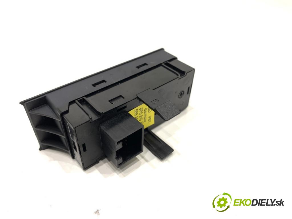 AUDI A3 8P liftback 2005 147 kW 2.0 TFSI quattro 1984 Panel ovládania navigácie 8P0919721