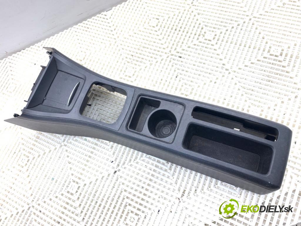 MERCEDES-BENZ W169 liftback 2006 80 kW A 180 CDI (169.007, 169.307) 1991 Tunel stredový 1696800350 (Stredový tunel)