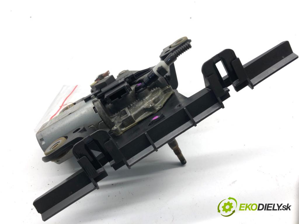 MERCEDES-BENZ W169 liftback 2006 80 kW A 180 CDI (169.007, 169.307) 1991 Motor stieračov zad A1698201340