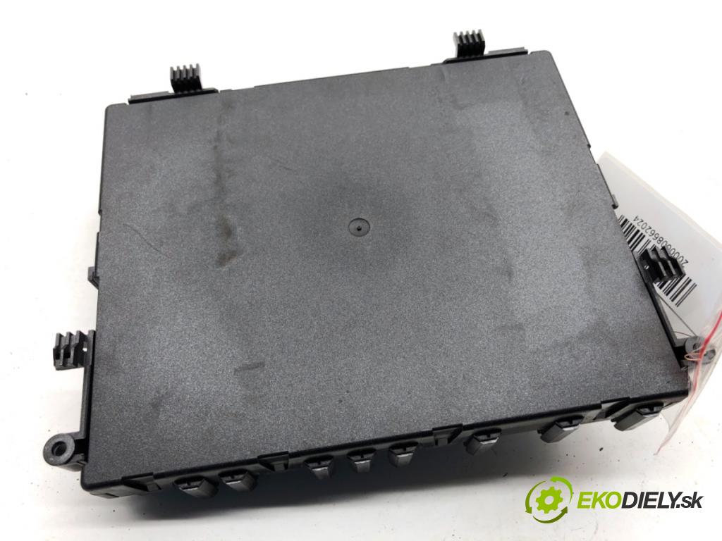 MERCEDES-BENZ W169 liftback 2006 80 kW A 180 CDI (169.007, 169.307) 1991 modul BSI A1695453432 (Pojistková skříňka)