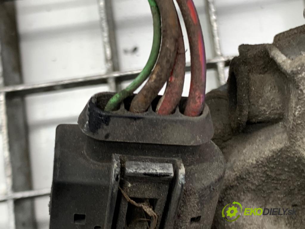 MERCEDES-BENZ W169 liftback 2006 80 kW A 180 CDI (169.007, 169.307) 1991 Mechanizmus stieračov predný 405.127 (Motorček stieračov predný)