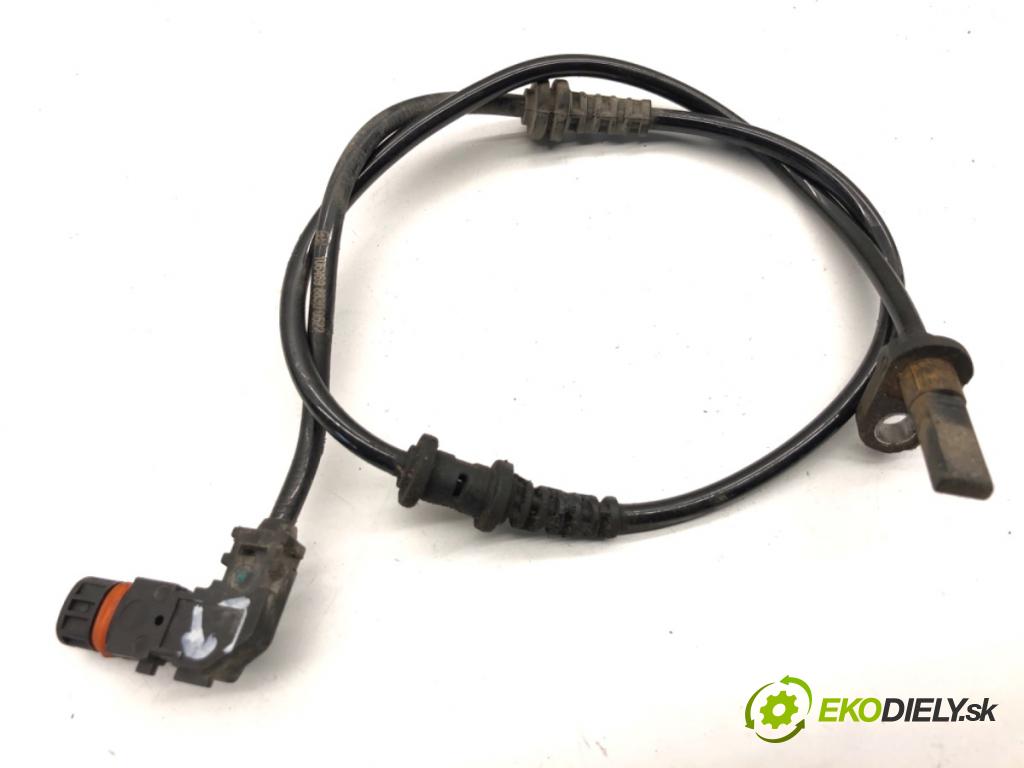 MERCEDES-BENZ W169 liftback 2006 80 kW A 180 CDI (169.007, 169.307) 1991 snímač ABS levý přední část 