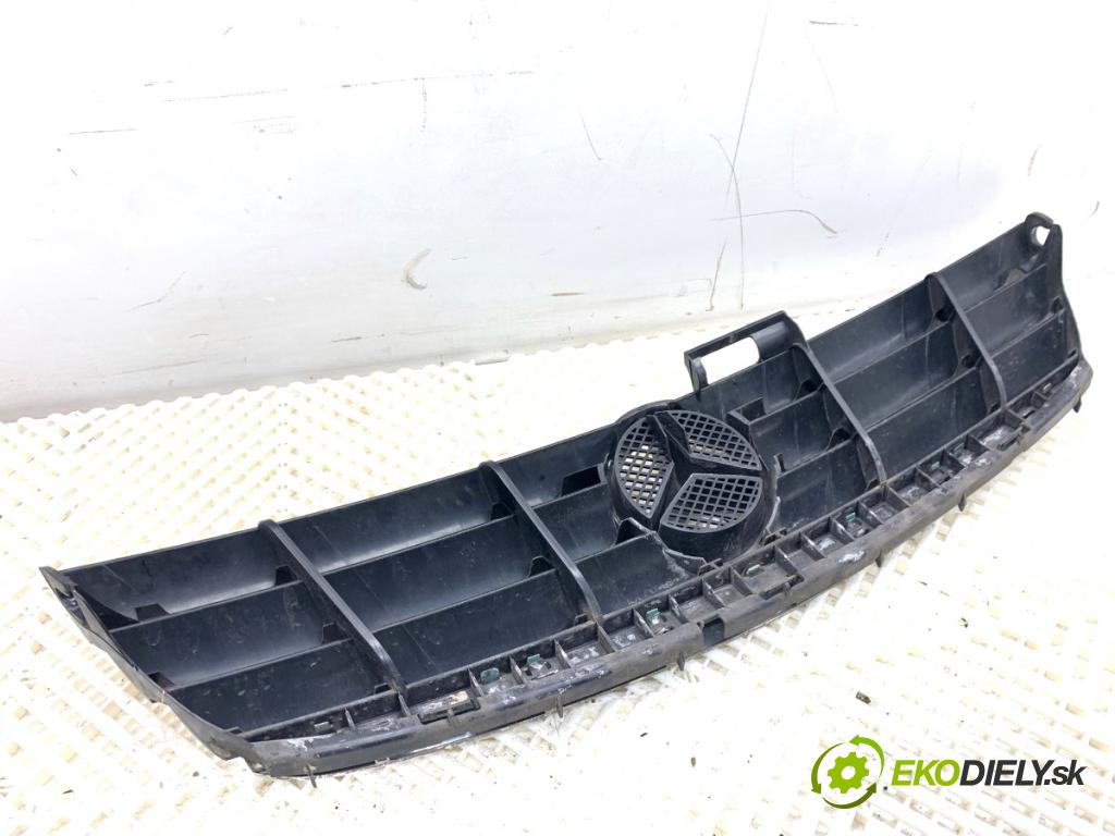 MERCEDES-BENZ W169 liftback 2006 80 kW A 180 CDI (169.007, 169.307) 1991 mřížka maska 1698800083 (Přední mřížka (maska chladiče))