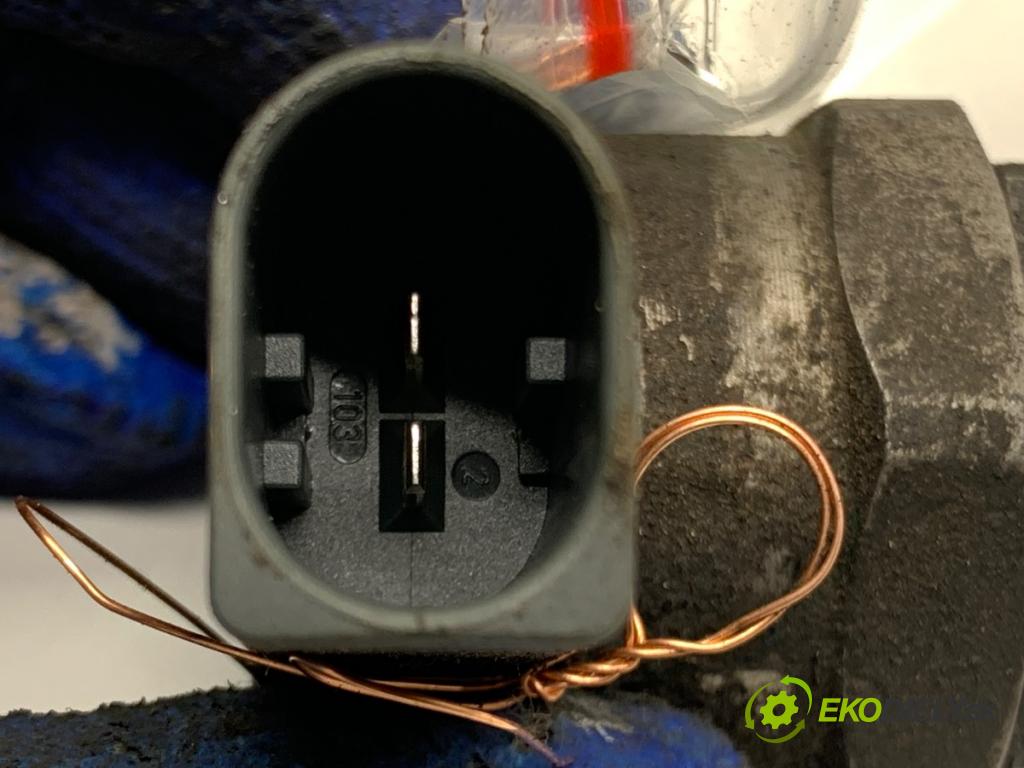 MERCEDES-BENZ W169 liftback 2006 80 kW A 180 CDI (169.007, 169.307) 1991 Snímač tlaku paliva A6110780449 (Snímač)