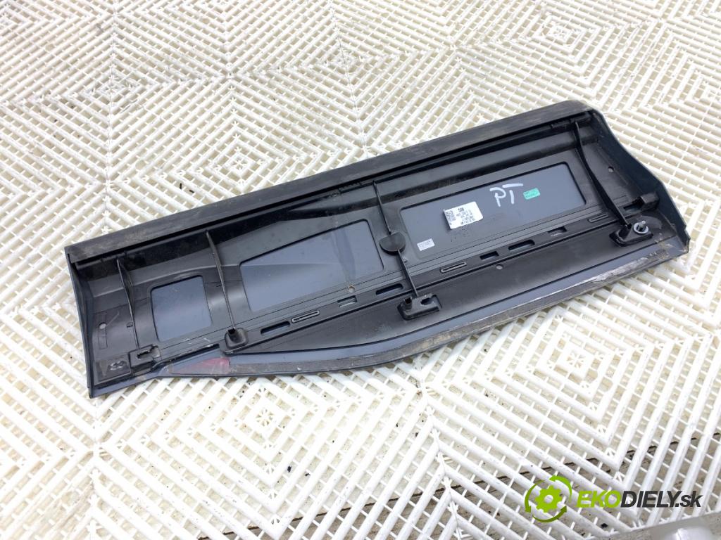 AUDI Q4 SUV 2023 150 kW 40 e-tron  Lišta Dvere pravy zad 89A853970A