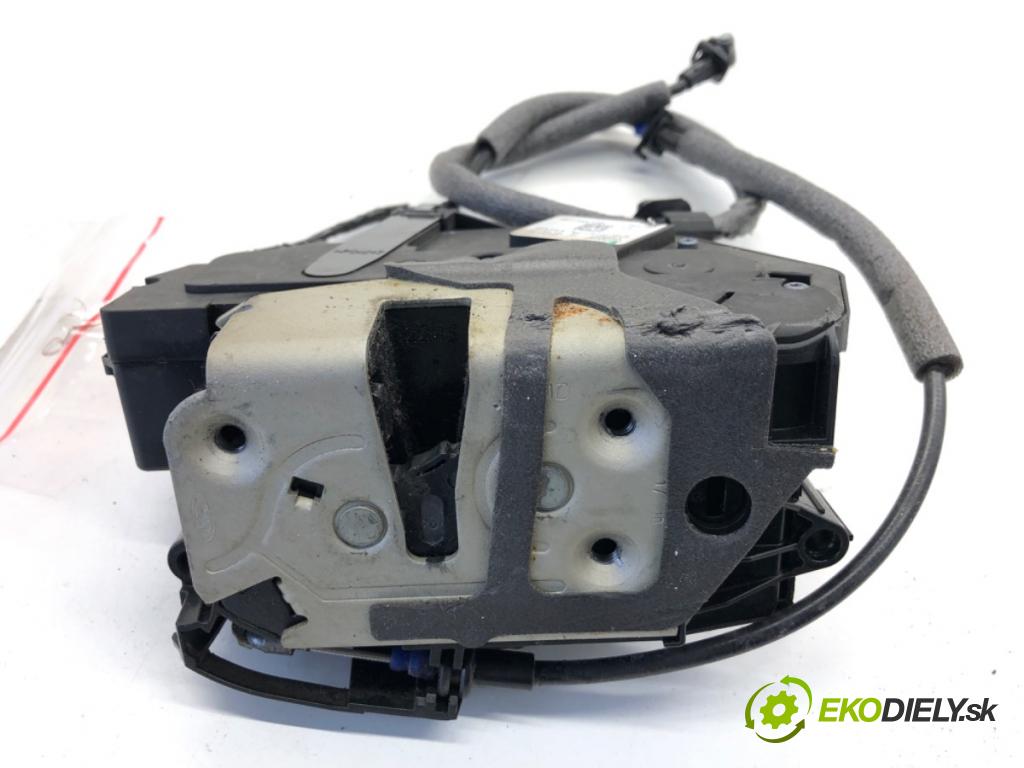 FORD FOCUS III Kombi 2016 92 kW 1.0 EcoBoost 998 zámok Dvere pravy predný BM5A-A21812-BG