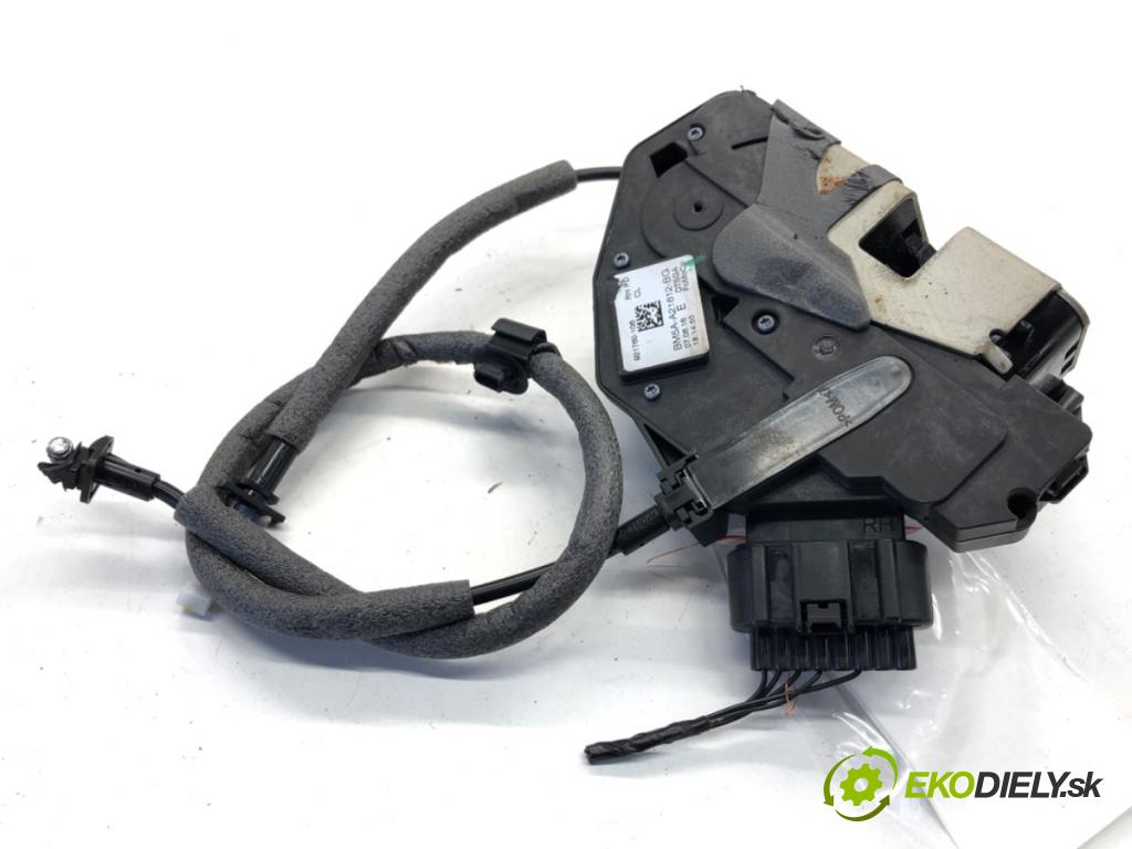 FORD FOCUS III Kombi 2016 92 kW 1.0 EcoBoost 998 zámok Dvere pravy predný BM5A-A21812-BG