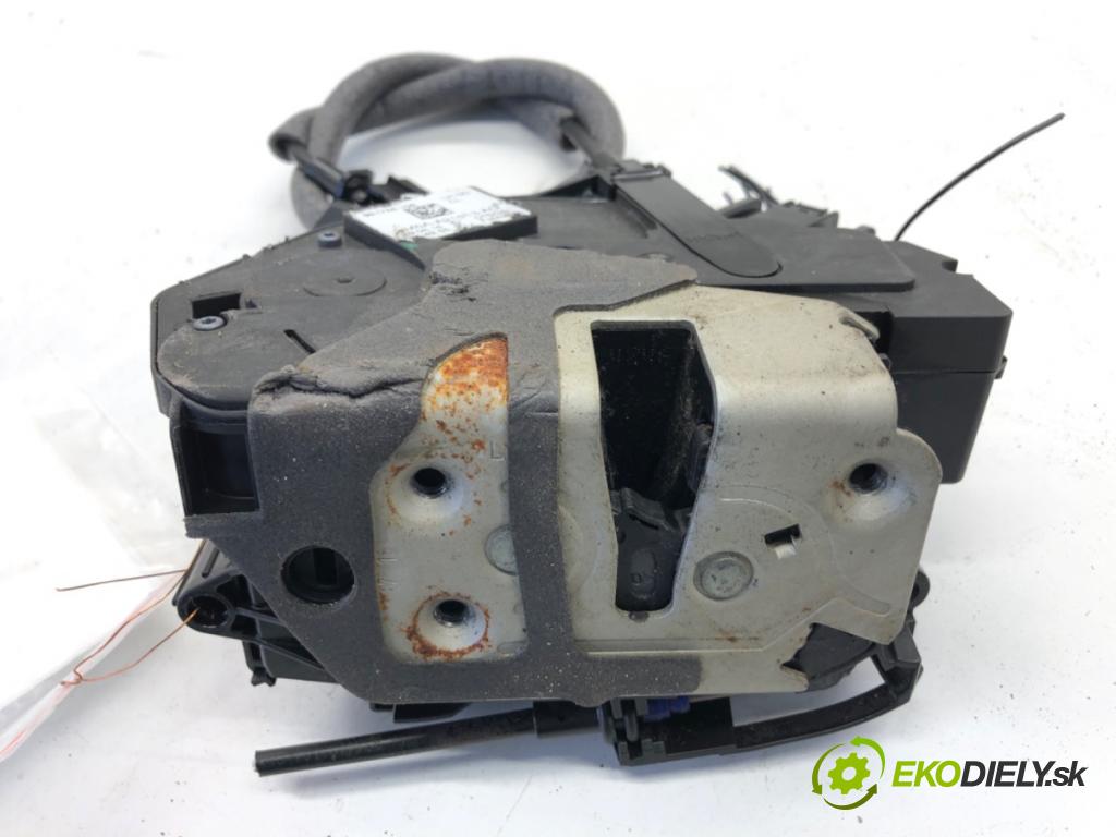 FORD FOCUS III Kombi 2016 92 kW 1.0 EcoBoost 998 zámok Dvere ľavy predný BM5A-A21813-AG