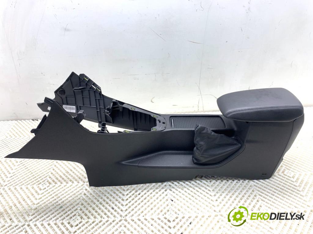 FORD FOCUS III Kombi 2016 92 kW 1.0 EcoBoost 998 Tunel středový F1EBA045A06E (Středový tunel)