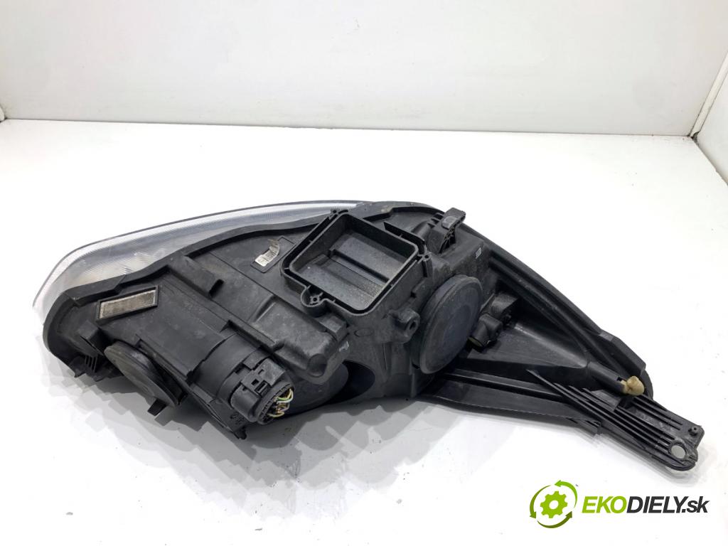 FORD FOCUS III Kombi 2016 92 kW 1.0 EcoBoost 998 Svetlomet ľavy predný F1EB-13W030-PD