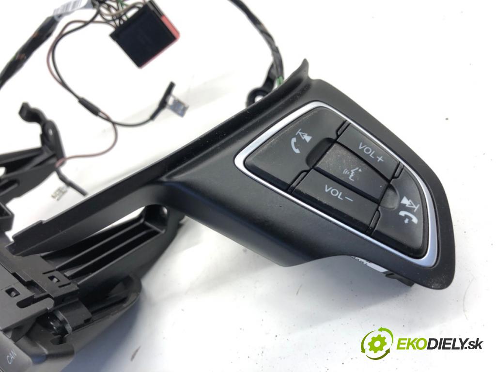 FORD FOCUS III Kombi 2016 92 kW 1.0 EcoBoost 998 SPÍNAČE: volantu F1ET-9E740-AB