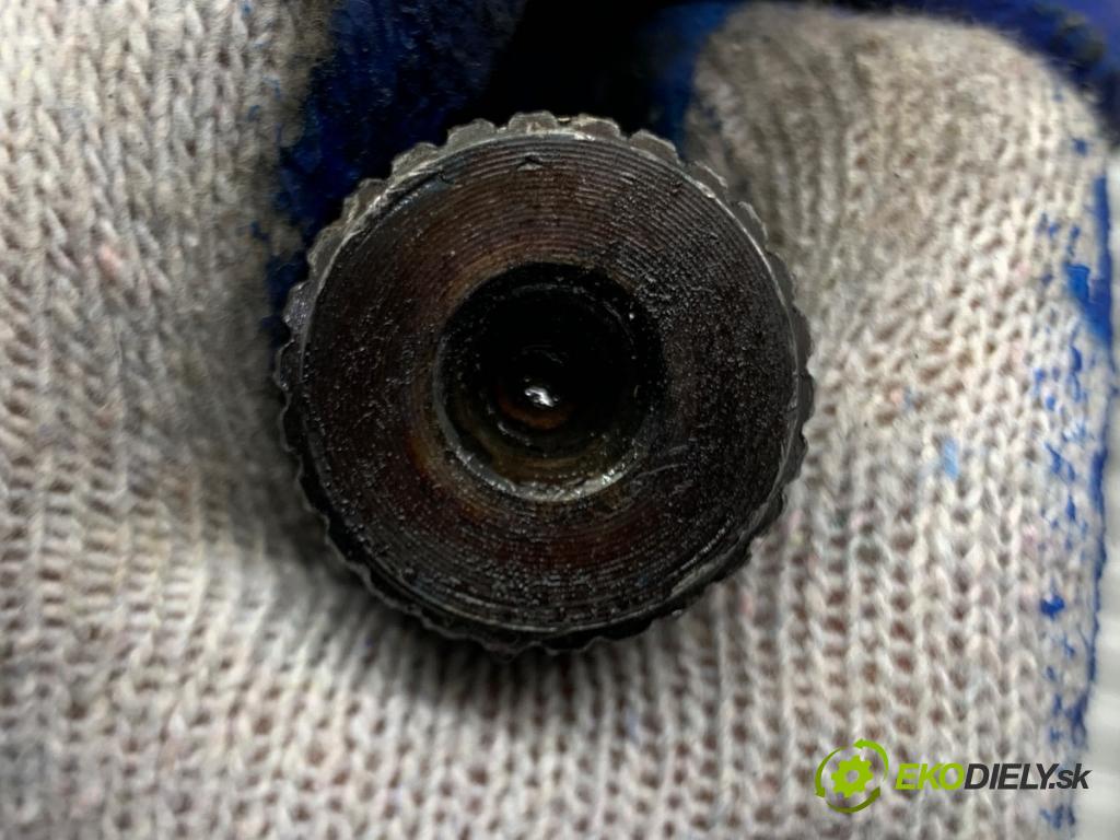 FORD FOCUS III Kombi 2016 92 kW 1.0 EcoBoost 998 Poloos pravy predný BV61-3B436-TB