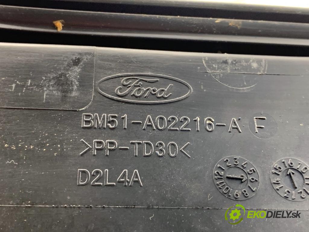 FORD FOCUS III Kombi 2016 92 kW 1.0 EcoBoost 998 Torpédo, plast pod čelné okno BM51-A02216-A (Torpédo (plast pod čelným sklom))