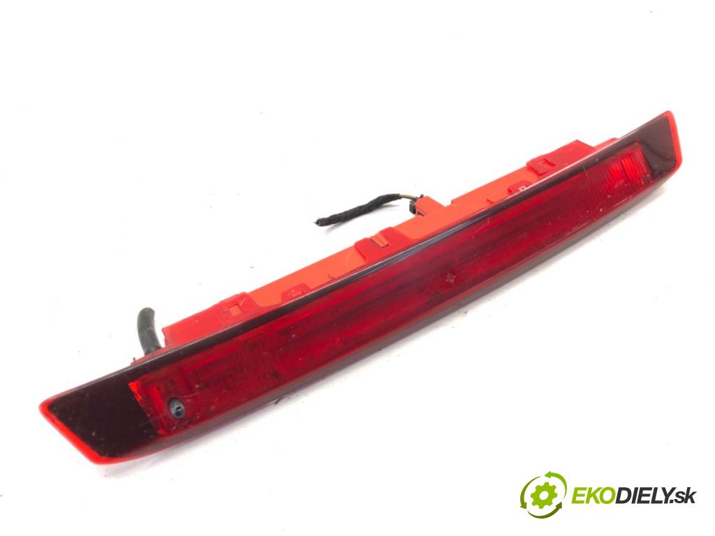 FORD FOCUS III Kombi 2016 92 kW 1.0 EcoBoost 998 Svetlo brzdových svetiel BS7113A601BF