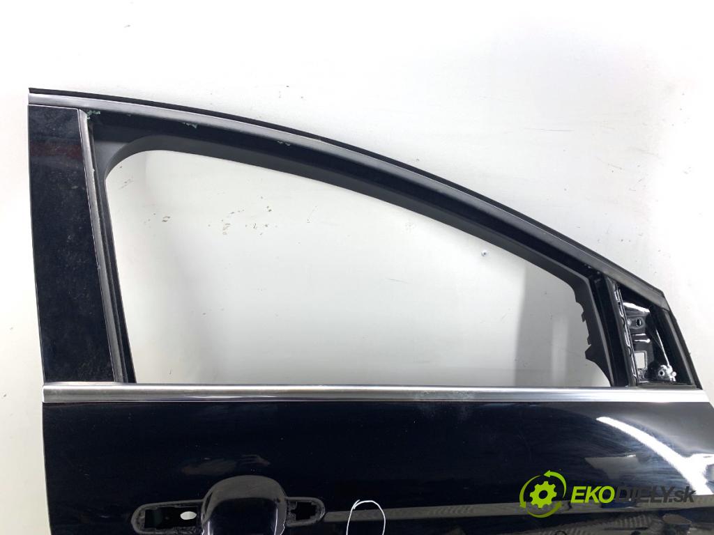 FORD FOCUS III Kombi 2016 92 kW 1.0 EcoBoost 998 Dvere pravy predný