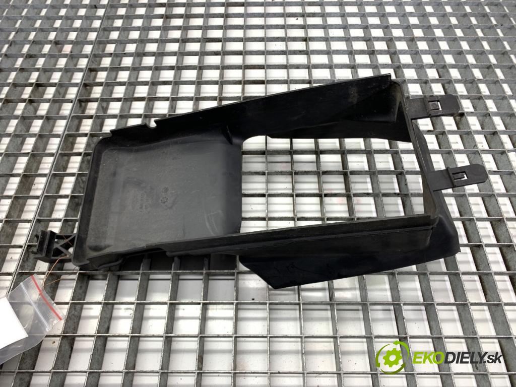 FORD FOCUS III Kombi 2016 92 kW 1.0 EcoBoost 998 Volant vzduchu F1EB-8121-AB