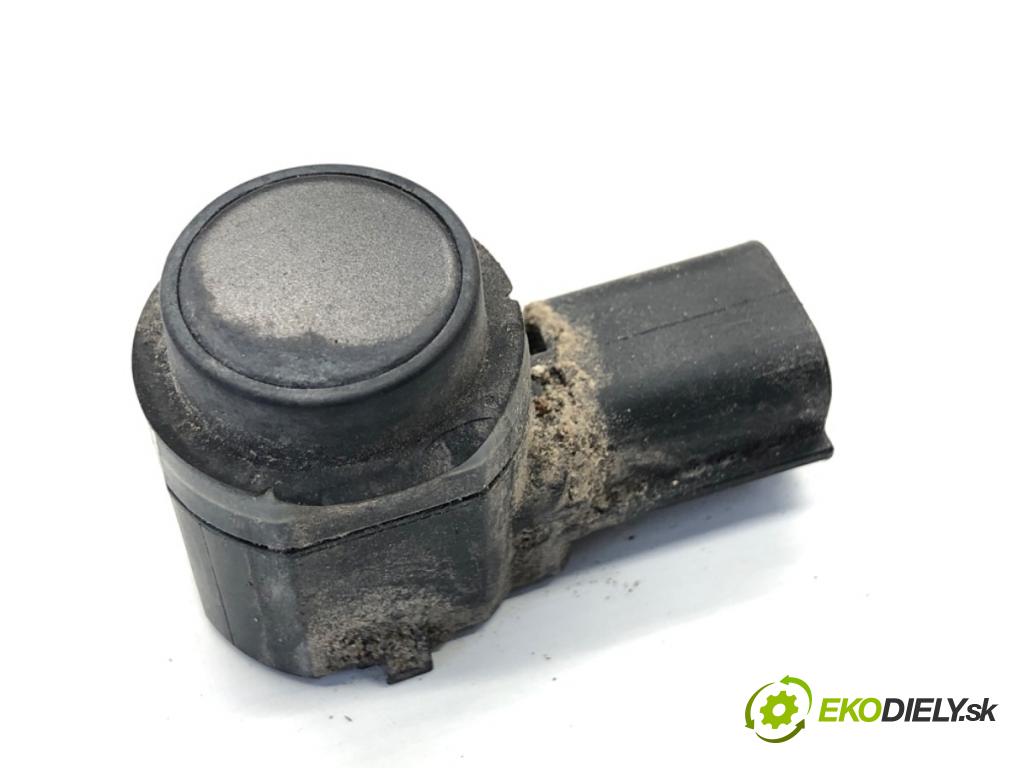 FORD FOCUS III Kombi 2016 92 kW 1.0 EcoBoost 998 Snímač PDC 