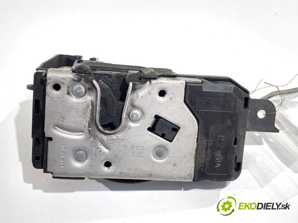 OPEL ASTRA H Kombi 2007 74 kW 1.7 CDTI (L35) 1686 zámok Dvere pravy predný 13210749