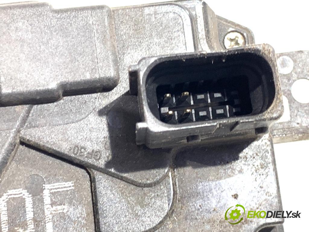 OPEL ASTRA H Kombi 2007 74 kW 1.7 CDTI (L35) 1686 zámok Dvere ľavy predný 13210748