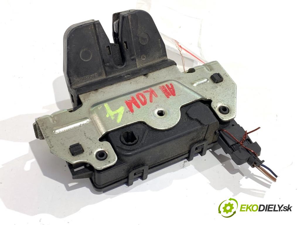 OPEL ASTRA H Kombi 2007 74 kW 1.7 CDTI (L35) 1686 zámok dverí zad 13117285