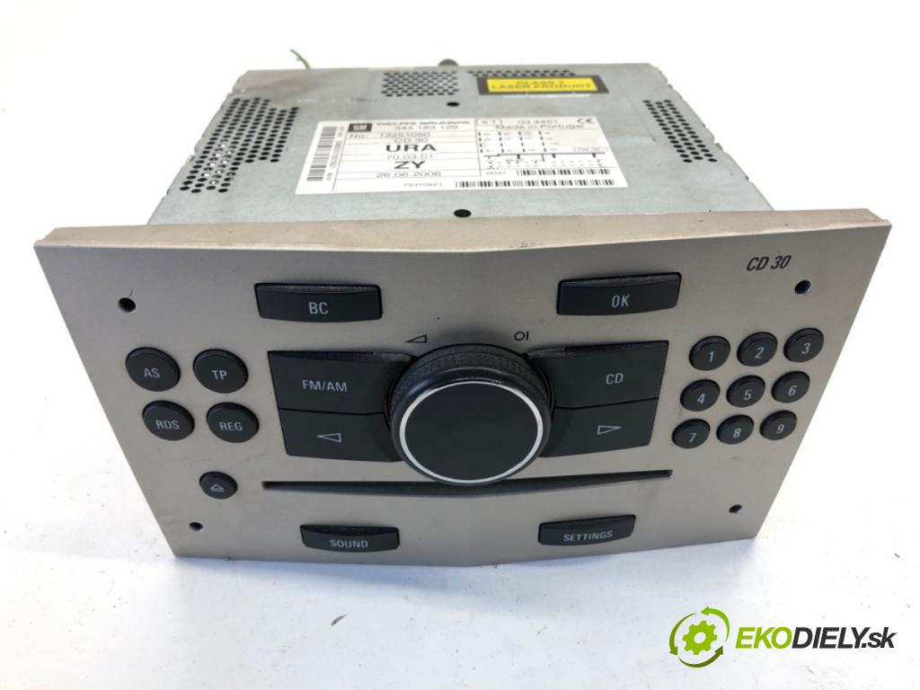 OPEL ASTRA H Kombi 2007 74 kW 1.7 CDTI (L35) 1686 RADIO 13251050 (Audio zariadenie)