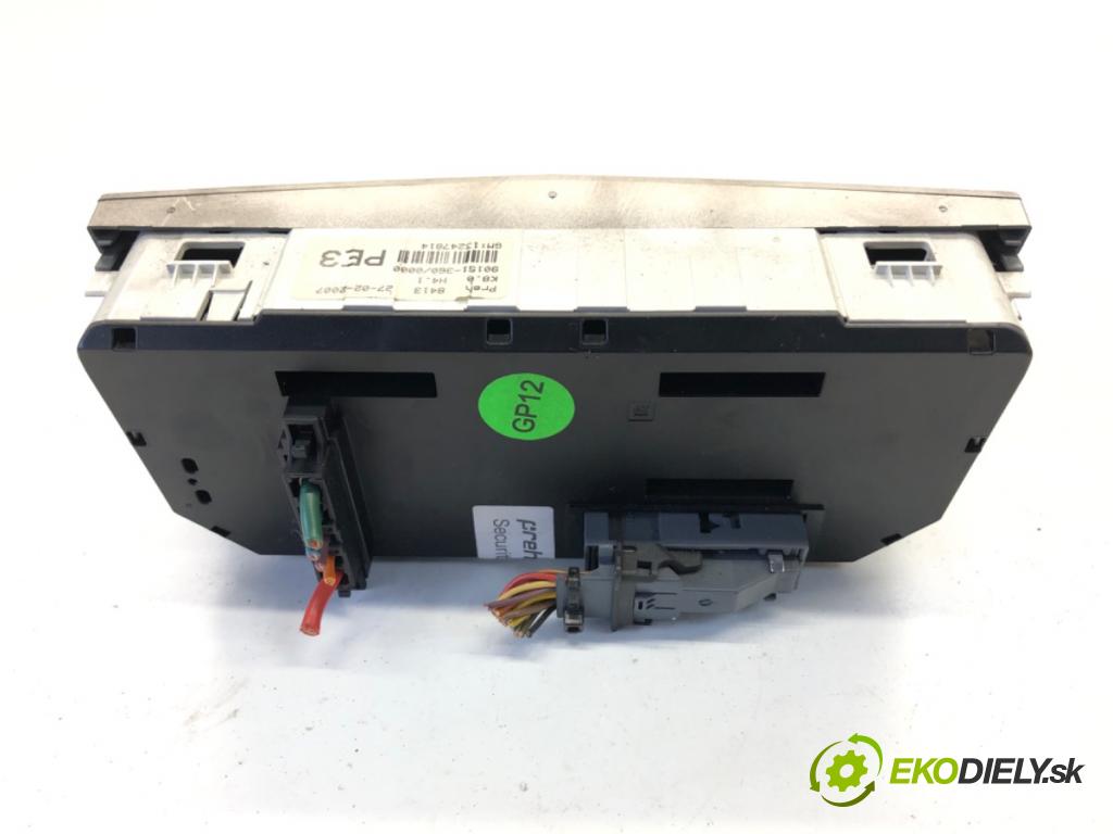 OPEL ASTRA H Kombi 2007 74 kW 1.7 CDTI (L35) 1686 Panel ovládania kúrenia 13247814 (Prepínacie páčky pod volantom)