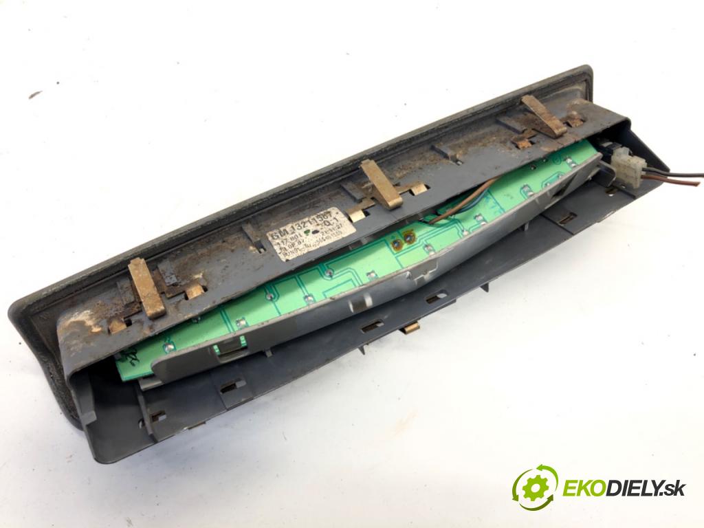 OPEL ASTRA H Kombi 2007 74 kW 1.7 CDTI (L35) 1686 Svetlo brzdových svetiel 13211587