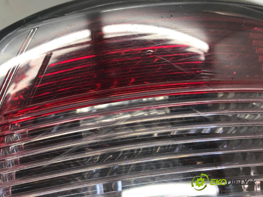 OPEL ASTRA H Kombi 2007 74 kW 1.7 CDTI (L35) 1686 Svetlo pravy zad 13223674