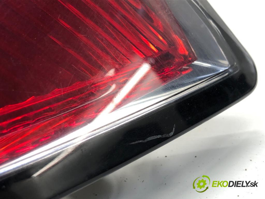 OPEL ASTRA H Kombi 2007 74 kW 1.7 CDTI (L35) 1686 Svetlo pravy zad 13223674