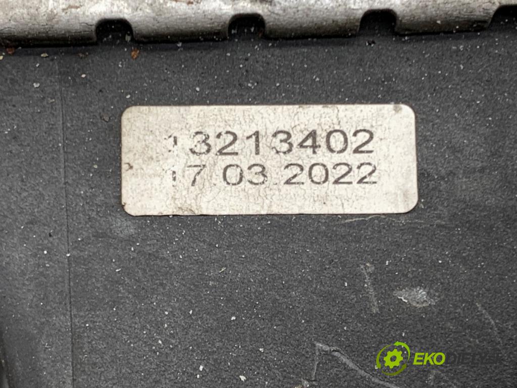 OPEL ASTRA H Kombi 2007 74 kW 1.7 CDTI (L35) 1686 intercooler 13213402 (Intercooler (chladič stlačeného vzduchu))